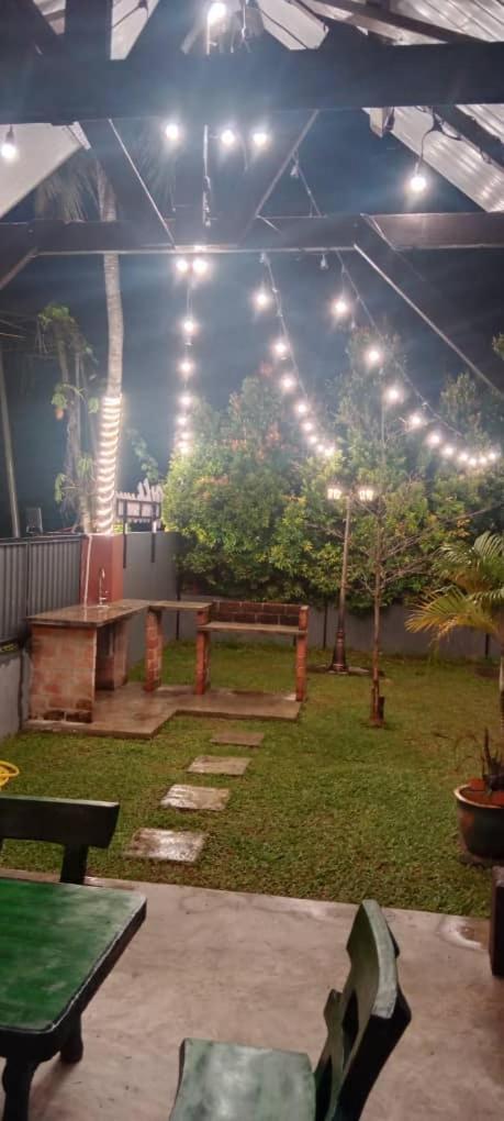 Weng Kong Homestay สลิมริเวอร์ ห้อง รูปภาพ