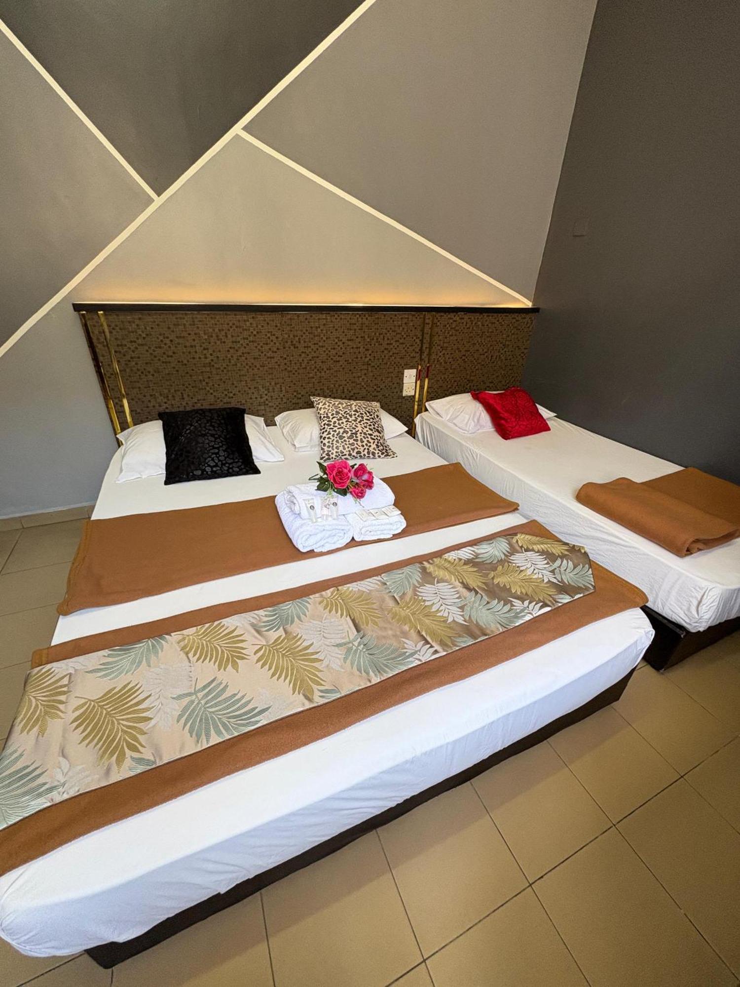Weng Kong Homestay สลิมริเวอร์ ห้อง รูปภาพ
